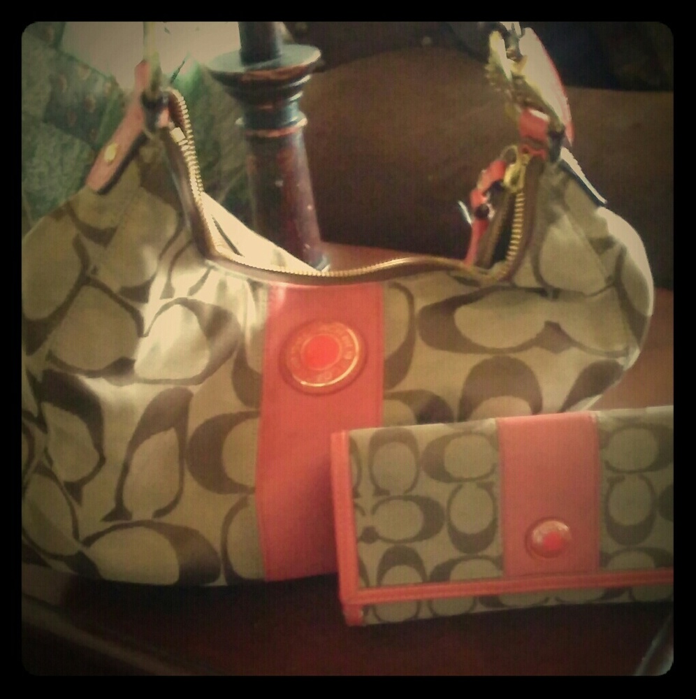 Coach purse with matching wallet